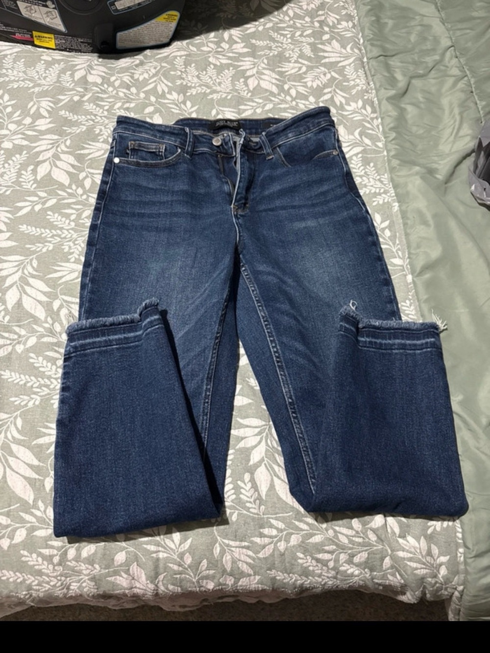 Judy Blue Dark Blue Skinny Jeans with Raw Hem
